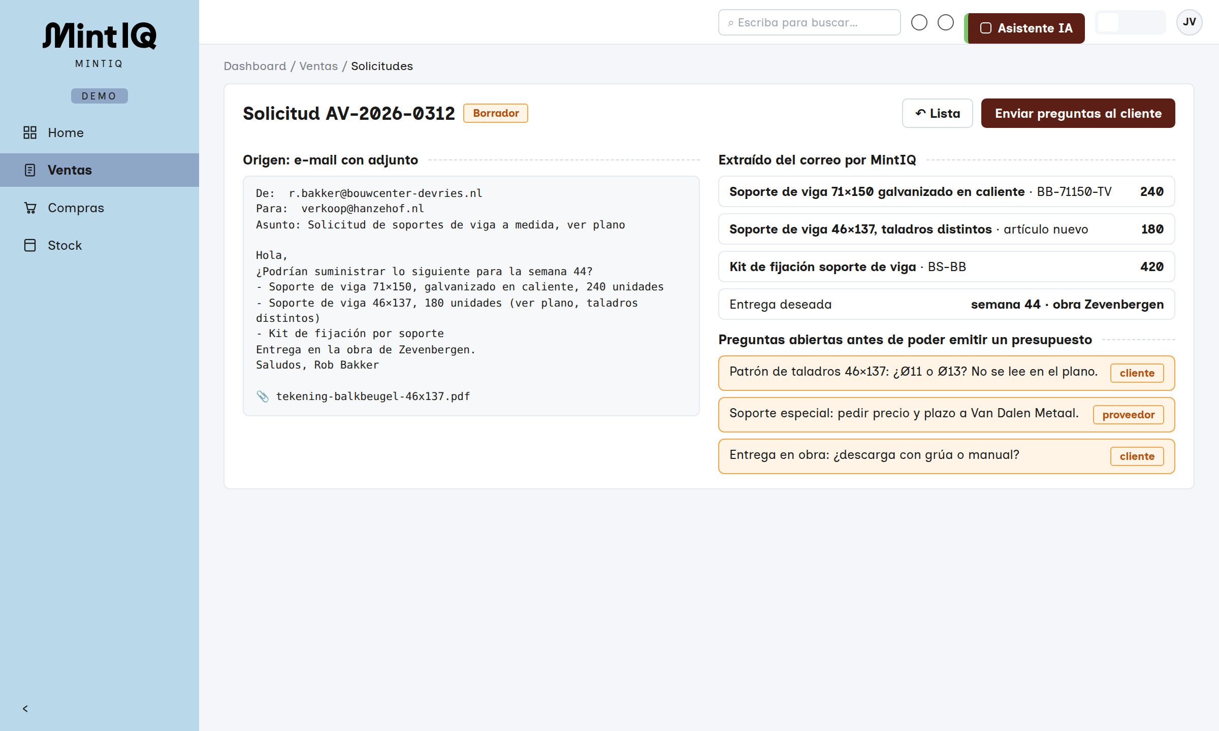 Solicitud a partir de un correo de cliente con preguntas abiertas